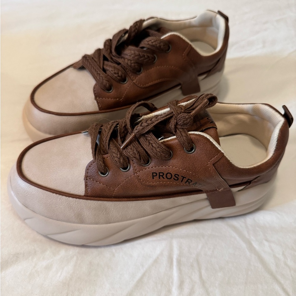 Brown Casual Sneakers